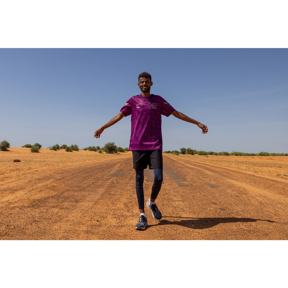 Klabu Kalobeyei Spirit Away Top Sz. XL NWT Kenya - Picture 11 of 11